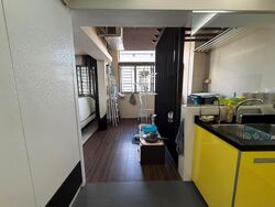 Blk 894 TAMPINES GROVE (Tampines), HDB Executive #601302311